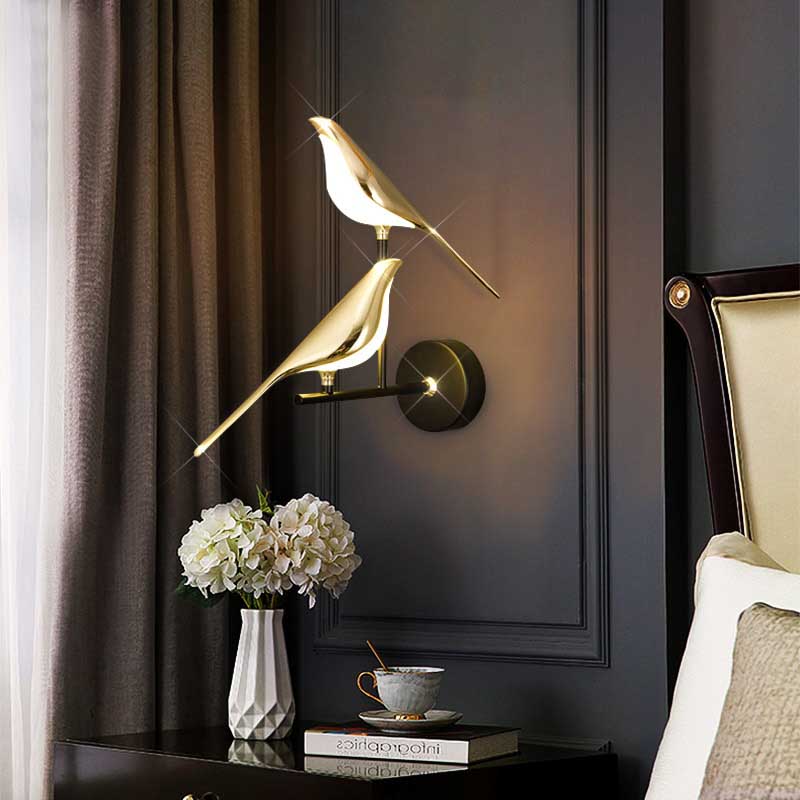 Magpie LED Wall Lamp